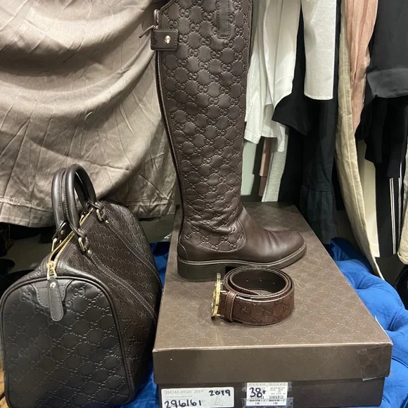 Poshmark gucci boots cheap